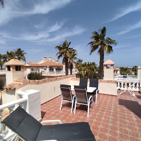 Schoenes Ruhiges Rooftop Apartment Mit Grosser Dachterrasse تورّيفيِخا المظهر الخارجي الصورة