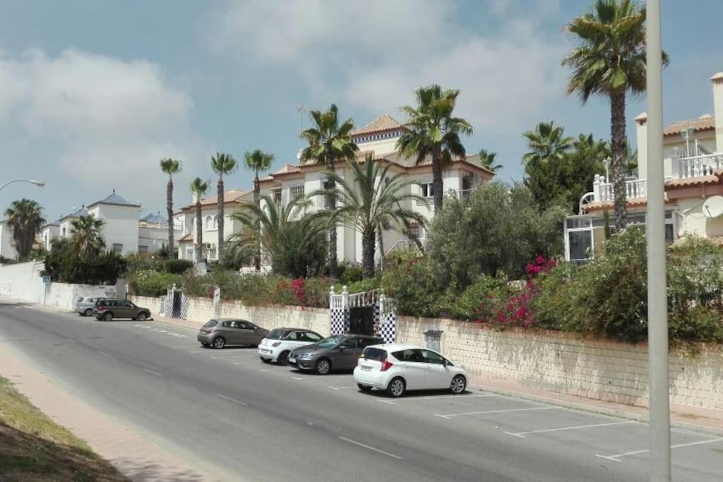 Schoenes Ruhiges Rooftop Apartment Mit Grosser Dachterrasse تورّيفيِخا المظهر الخارجي الصورة