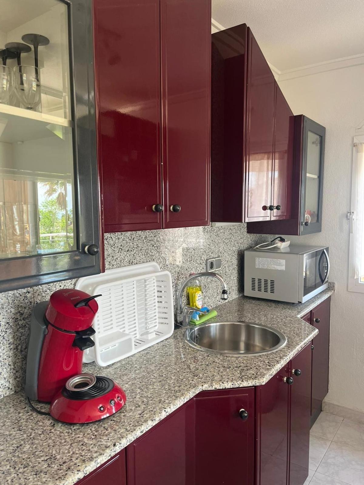 Schoenes Ruhiges Rooftop Apartment Mit Grosser Dachterrasse تورّيفيِخا المظهر الخارجي الصورة